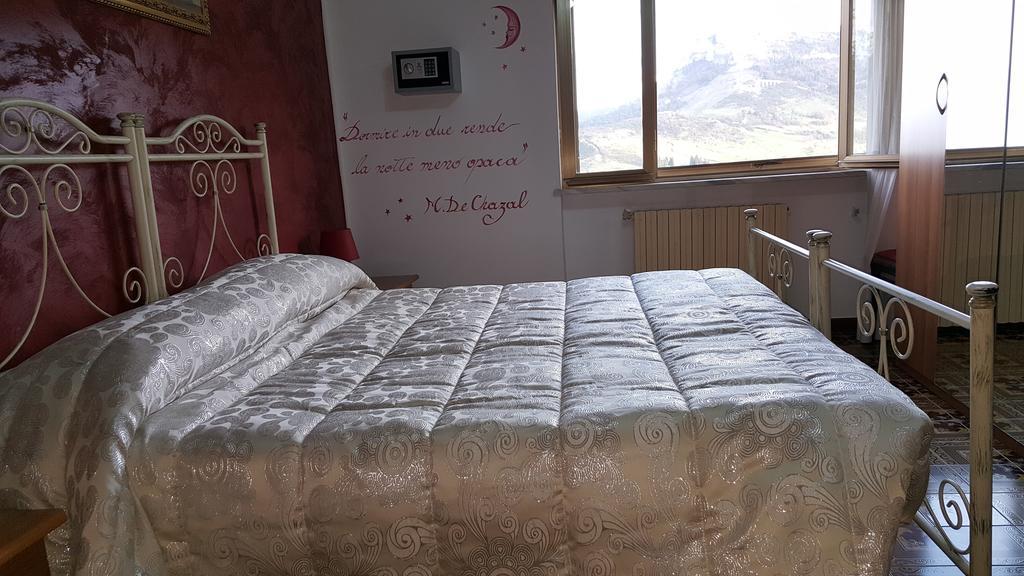 B&B Da Pietro Calascibetta Buitenkant foto